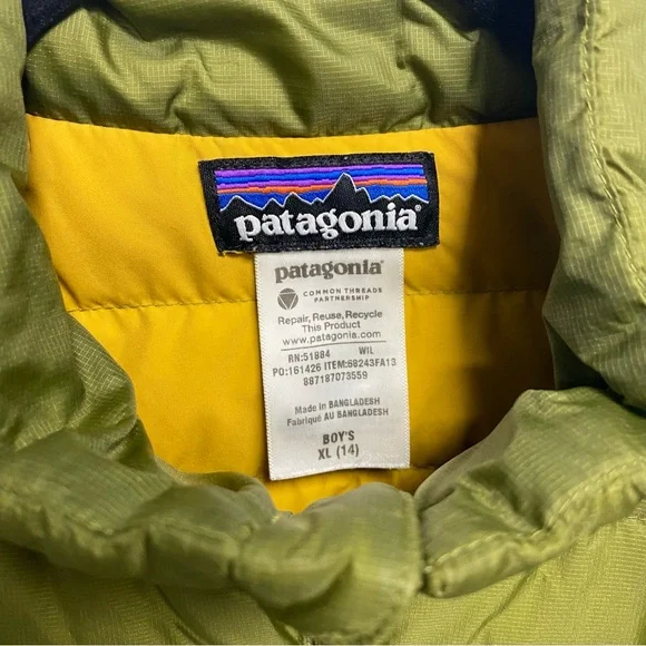 Patagonia ダウン　kids XL Patagonia Kids' Cotton Down Jacket